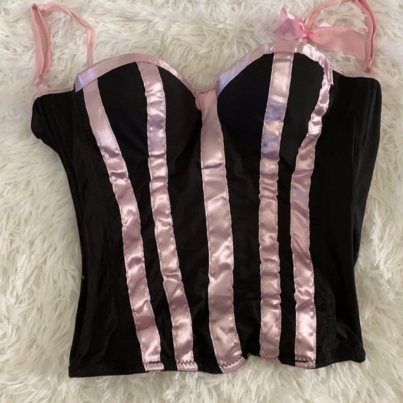 Native vintage bustier corset and matching thong - Picture 5 of 10